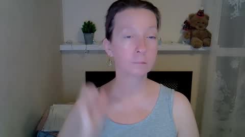 Snapshot of madaamtang chatting on February 16, 2026, 6:37 pm Madaamtang online show from February 16, 2026, 6:37 pm