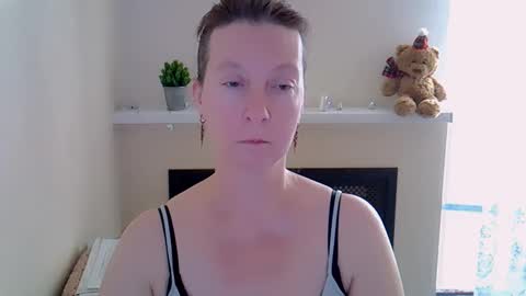 Snapshot of madaamtang chatting on February 20, 2026, 1:33 pm Madaamtang online show from February 20, 2026, 1:33 pm