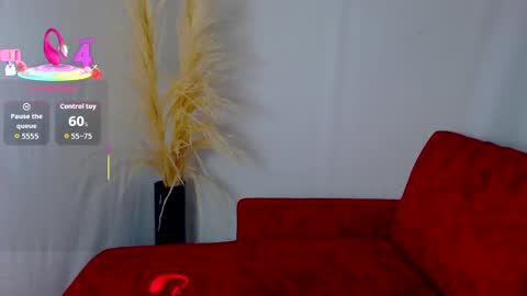 Snapshot of madam_dali chatting on December 22, 2025, 1:19 pm Dalila online show from December 22, 2025, 1:19 pm