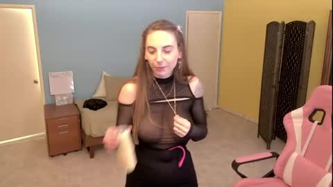 Madam Edgewood online show from July 20, 2026, 10:23 pm