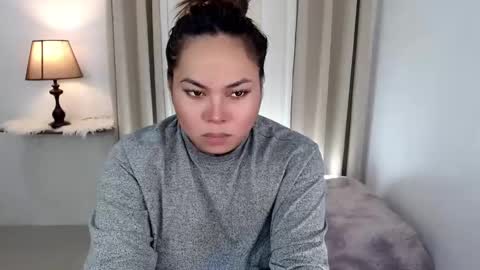 Snapshot of madame_ivy chatting on January 15, 2025, 5:50 am Ivy online show from January 15, 2025, 5:50 am