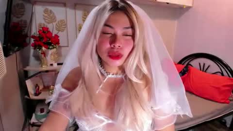 Snapshot of madame_ivy chatting on November 28, 2025, 9:01 am Ivy online show from November 28, 2025, 9:01 am