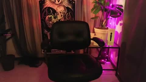 Madame La online show from July 29, 2026, 9:29 am