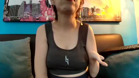 Madame online show from June 25, 2026, 3:38 pm