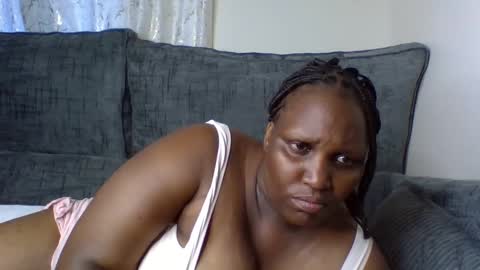 madame_pleasure40 online show from June 2, 2026, 2:19 pm
