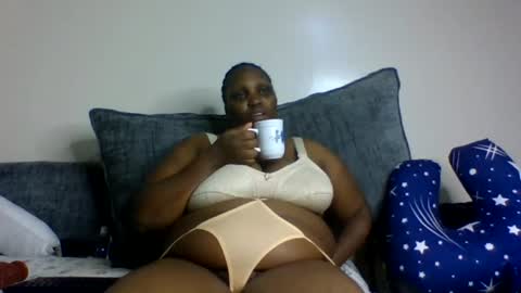 madame_pleasure40 online show from June 11, 2026, 7:45 pm