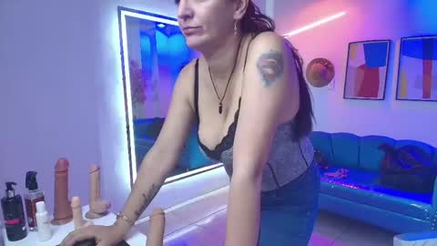 Madame Scarllet  online show from May 1, 2026, 11:26 am