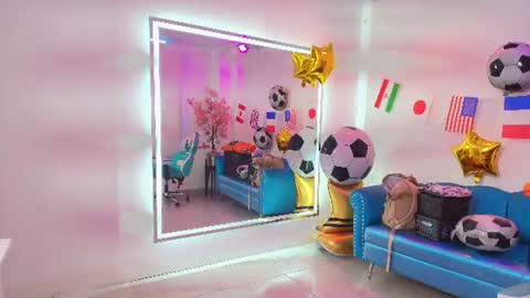 Madame Scarllet  online show from June 17, 2026, 11:12 am