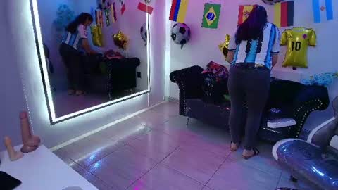 Madame Scarllet  online show from July 19, 2026, 11:03 am