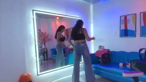 Madame Scarllet  online show from July 25, 2026, 11:30 am