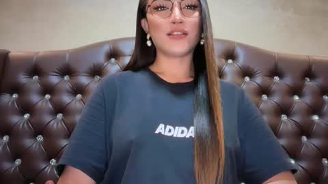 Alison Kloss online show from May 4, 2026, 11:45 pm