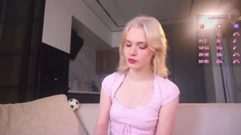 Fiona online show from June 16, 2026, 4:37 am
