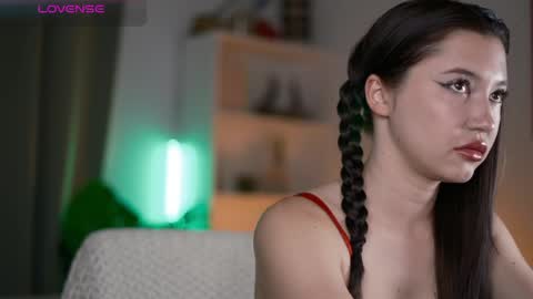 Snapshot of maddi_s_here chatting on May 15, 2026, 2:18 am Maddi online show from May 15, 2026, 2:18 am