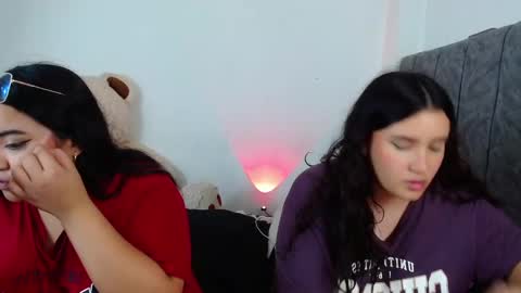 Snapshot of maddie_and_chelsea_ chatting on January 13, 2025, 2:07 am Maddie and Chelsea online show from January 13, 2025, 2:07 am