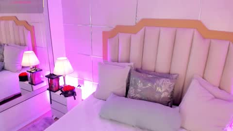    online show from February 14, 2026, 7:10 pm