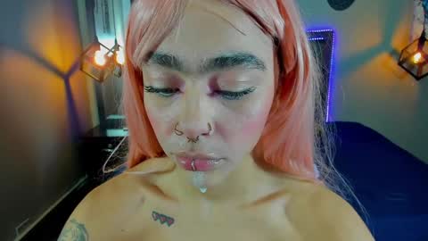 Snapshot of maddiiebrooks chatting on December 6, 2024, 5:55 pm Maddie online show from December 6, 2024, 5:55 pm