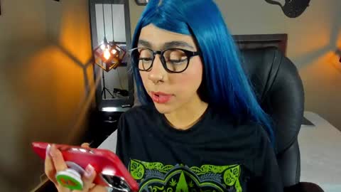 Snapshot of maddiiebrooks chatting on December 21, 2024, 1:53 pm Maddie online show from December 21, 2024, 1:53 pm