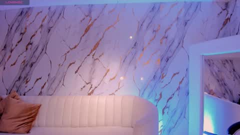 Maddison online show from October 18, 2025, 5:10 am