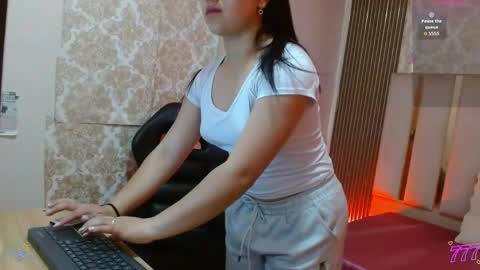 Snapshot of maddisson_tay chatting on April 30, 2026, 11:49 am maddisson_tay online show from April 30, 2026, 11:49 am
