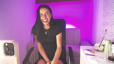 Maddy online show from February 22, 2025, 5:02 am