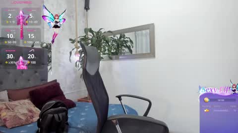 Snapshot of maddy_cooper_ chatting on January 7, 2025, 9:14 pm Maddy online show from January 7, 2025, 9:14 pm