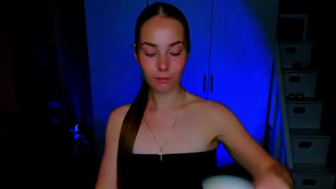 maddy_gate online show from July 19, 2026, 4:33 pm