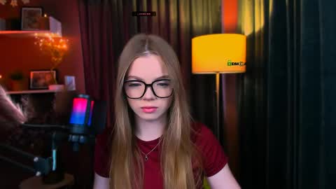 maddy moah online show from April 22, 2026, 4:59 am