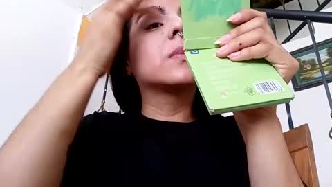 Snapshot of maddy_rose12 chatting on October 17, 2025, 3:25 pm Maddy rose12 online show from October 17, 2025, 3:25 pm