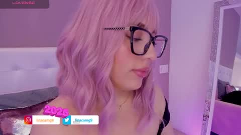 Snapshot of maddylennon chatting on January 9, 2025, 5:22 pm Lina online show from January 9, 2025, 5:22 pm