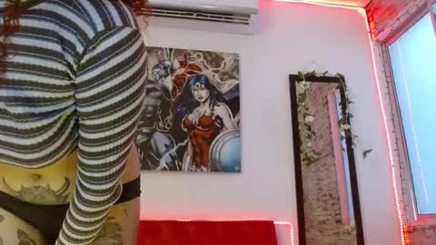 maddystone_ online show from February 25, 2025, 7:36 pm