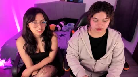 madelaine_taylor online show from May 1, 2026, 11:53 pm