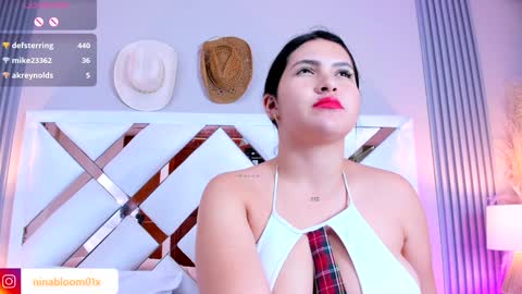 MADELEINE online show from January 8, 2025, 10:04 am