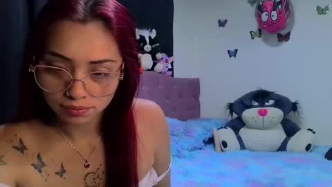 Snapshot of madeleine_2018 chatting on May 13, 2026, 9:50 am sofia online show from May 13, 2026, 9:50 am