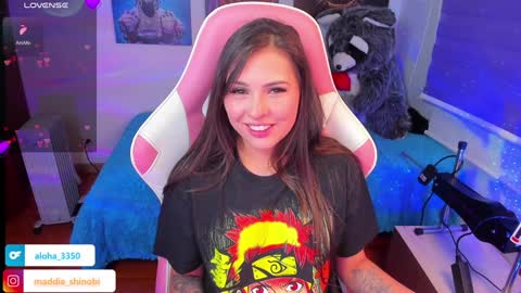 Snapshot of madeleine_shinobi chatting on January 16, 2025, 10:55 pm Emily Only Fans online show from January 16, 2025, 10:55 pm