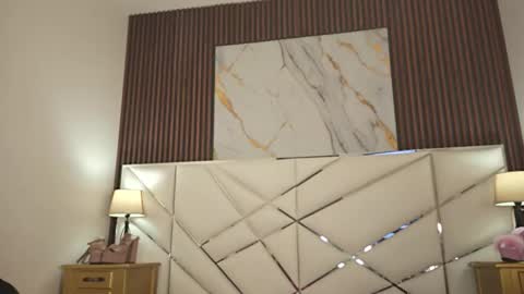 Snapshot of madeline_sweet_ chatting on February 25, 2026, 3:05 am Madeline online show from February 25, 2026, 3:05 am