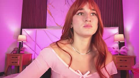 Snapshot of madeline_sweet_ chatting on March 2, 2026, 5:08 am Madeline online show from March 2, 2026, 5:08 am