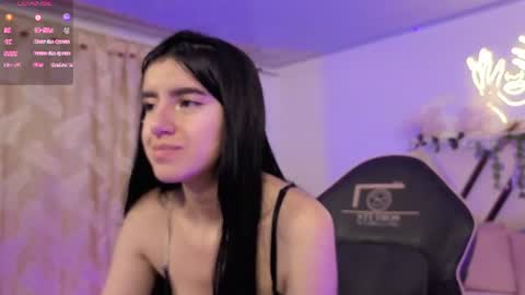 madelinee_tay online show from July 15, 2026, 3:23 am