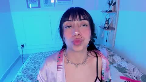 Snapshot of madison_darkk chatting on October 3, 2025, 8:11 am MADISON online show from October 3, 2025, 8:11 am