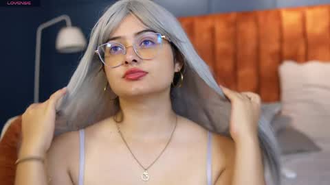 Snapshot of madison_flamee chatting on May 7, 2026, 7:41 pm Madison Flamee online show from May 7, 2026, 7:41 pm