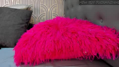   online show from March 7, 2025, 2:36 am