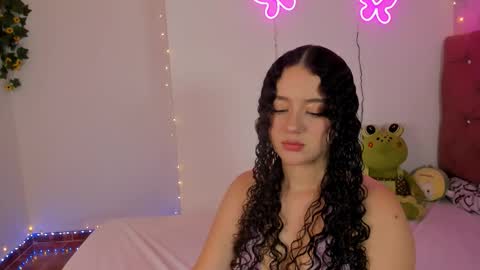 Snapshot of madison_pettis1 chatting on October 26, 2025, 4:18 am Madison online show from October 26, 2025, 4:18 am