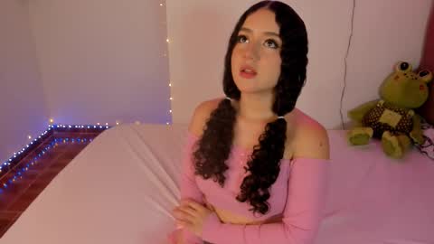 Snapshot of madison_pettis1 chatting on November 28, 2025, 4:26 am Madison online show from November 28, 2025, 4:26 am