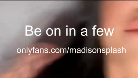 Snapshot of madison_splash chatting on May 26, 2026, 2:29 am Madison online show from May 26, 2026, 2:29 am