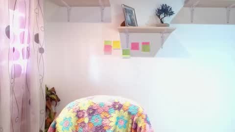 Snapshot of madisoncambel chatting on December 11, 2024, 5:26 pm Madison Cambel online show from December 11, 2024, 5:26 pm