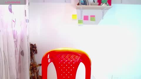 Snapshot of madisoncambel chatting on January 21, 2025, 7:17 pm Madison Cambel online show from January 21, 2025, 7:17 pm