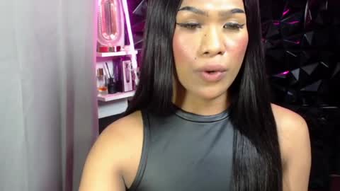 Snapshot of madisonwill_ chatting on April 21, 2026, 2:01 pm MADISONWILL online show from April 21, 2026, 2:01 pm