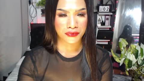 Snapshot of madisonwill_ chatting on May 2, 2026, 5:18 pm MADISONWILL online show from May 2, 2026, 5:18 pm