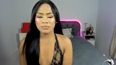Snapshot of madisonwill_ chatting on August 6, 2026, 9:44 am MADISONWILL online show from August 6, 2026, 9:44 am