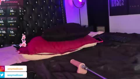 Snapshot of madisson7 chatting on February 13, 2025, 4:17 pm Madisson online show from February 13, 2025, 4:17 pm