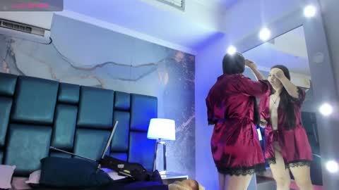 Snapshot of madisson7 chatting on February 19, 2025, 12:22 pm Madisson online show from February 19, 2025, 12:22 pm